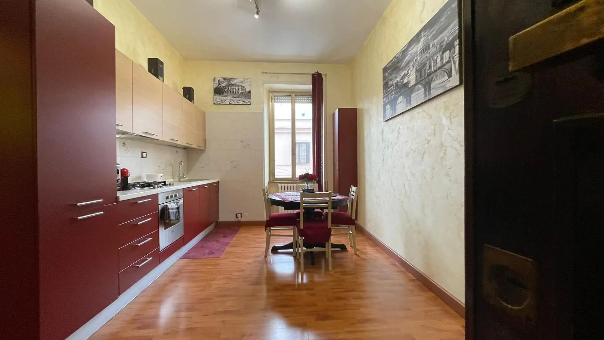 Siria'S Home روما